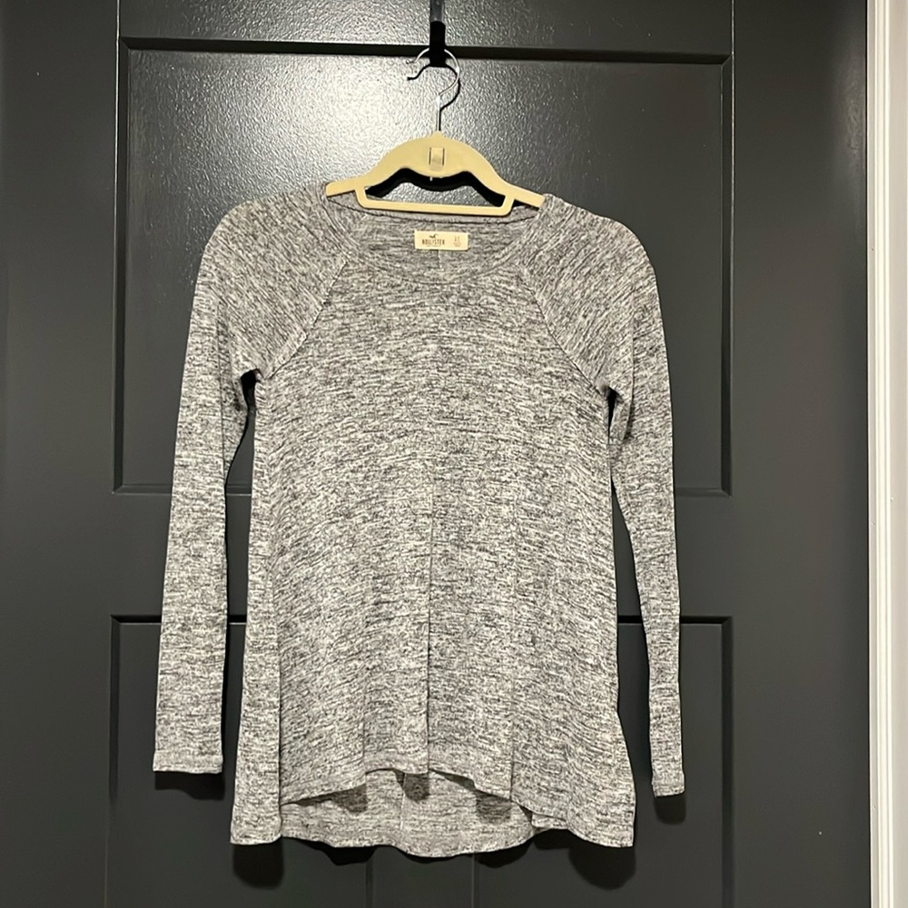 Women’s Hollister Shirt